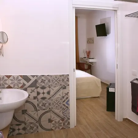 Vista Sul Mare Bed & Breakfast Porto Empedocle