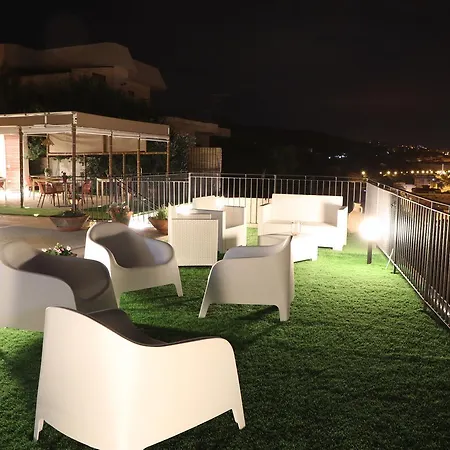 Vista Sul Mare Bed & Breakfast 3*