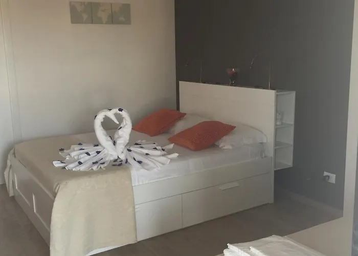 Vista Sul Mare Couette-café 4*