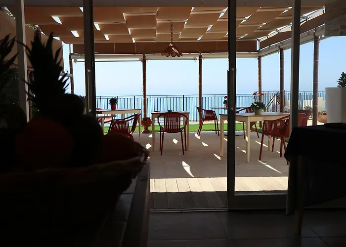 Vista Sul Mare Couette-café Porto Empedocle