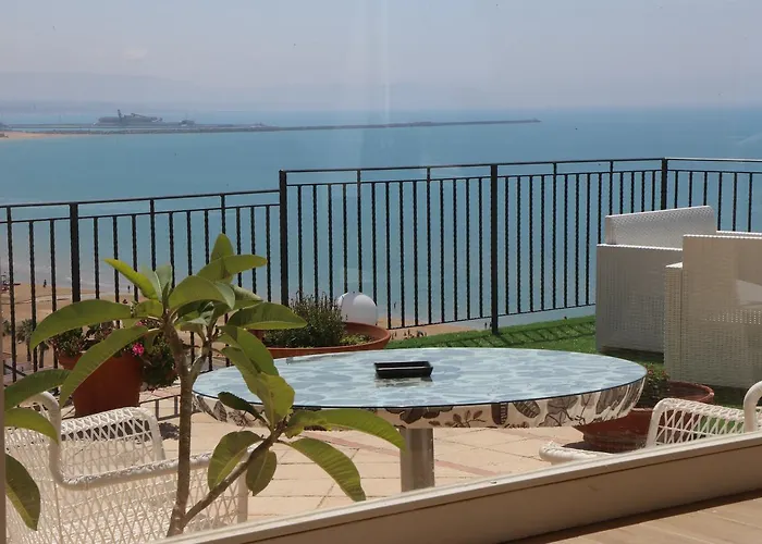 Vista Sul Mare Couette-café 4*